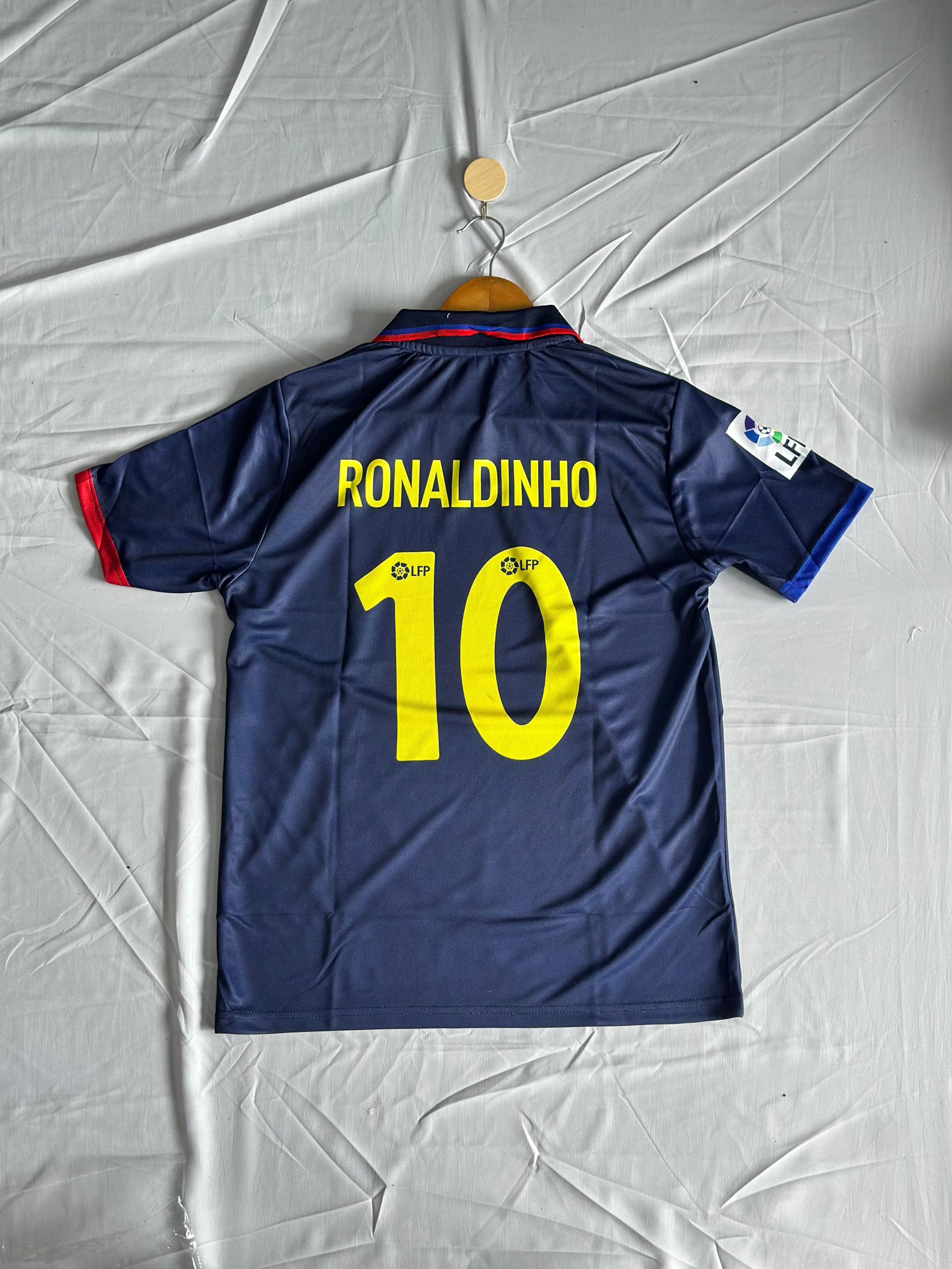 Fc Barcelona 2002-03 Away kit Ronaldinho Half sleeve