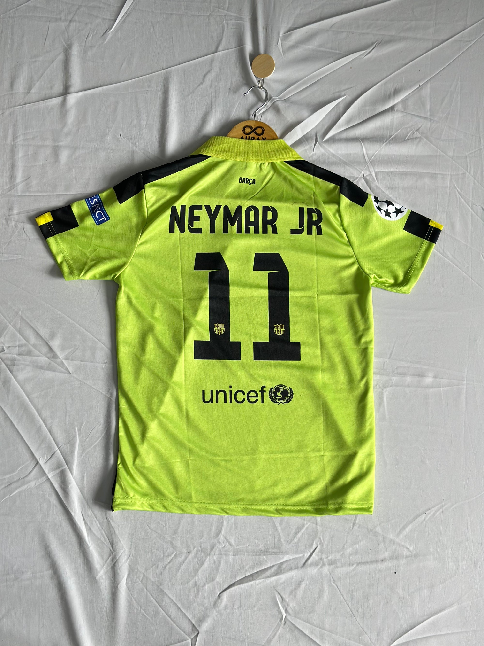 Neymar Barcelona Retro Kit Green Collar