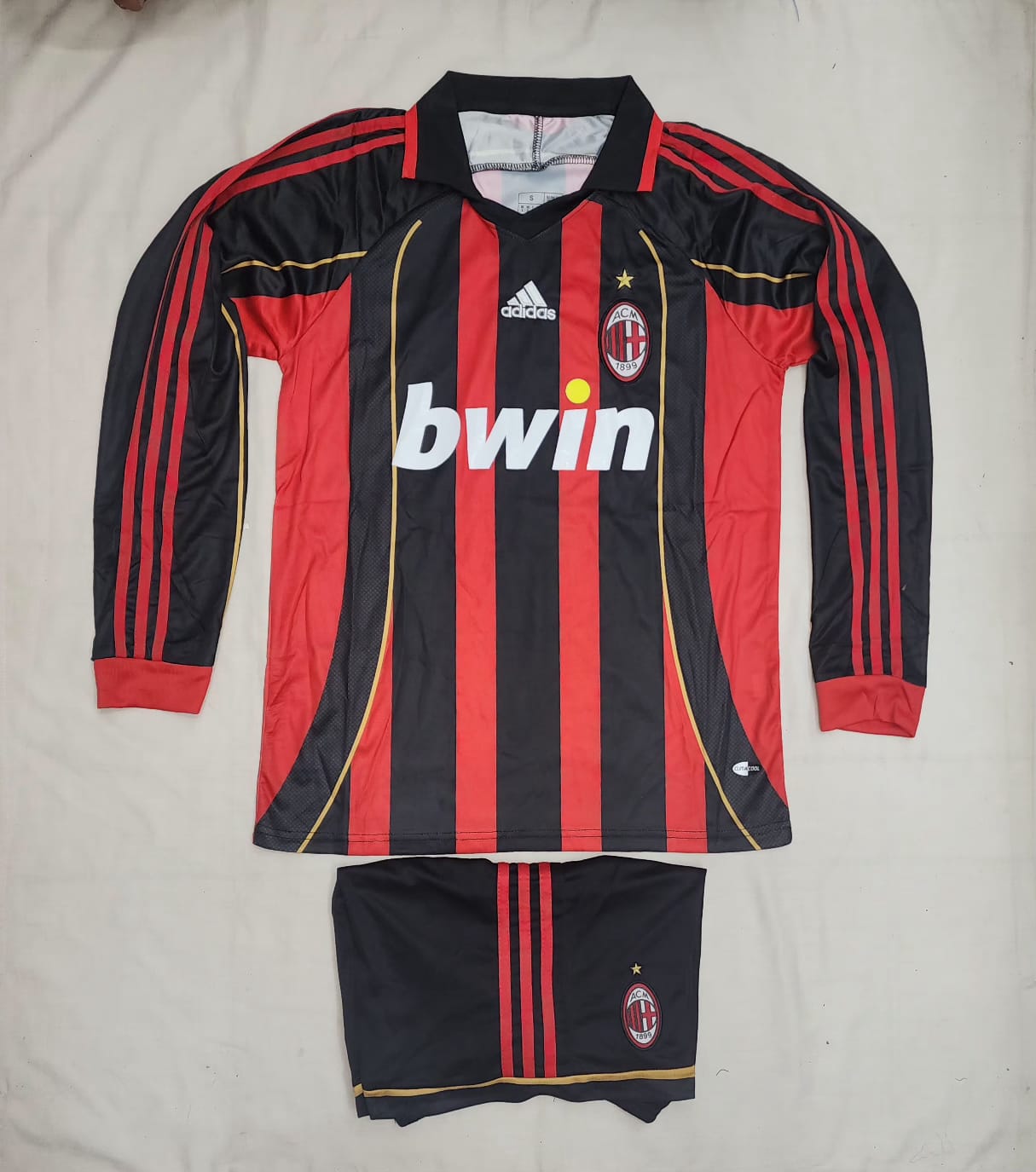 AC MILAN FULL SLEEVES FAN VERSION WITH SHORTS