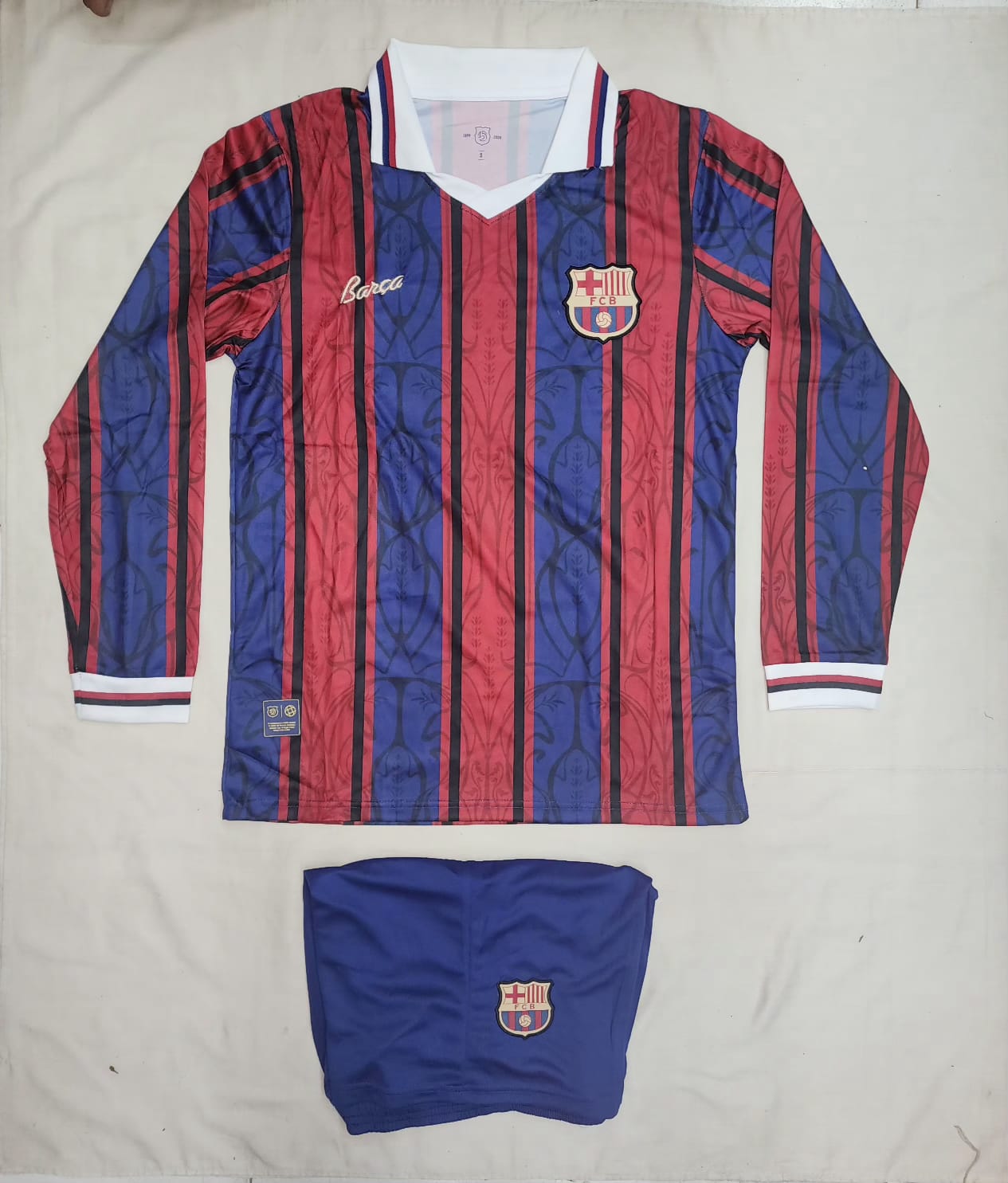 BARCA FULL SLEEVES FAN VERSION WITH SHORTS