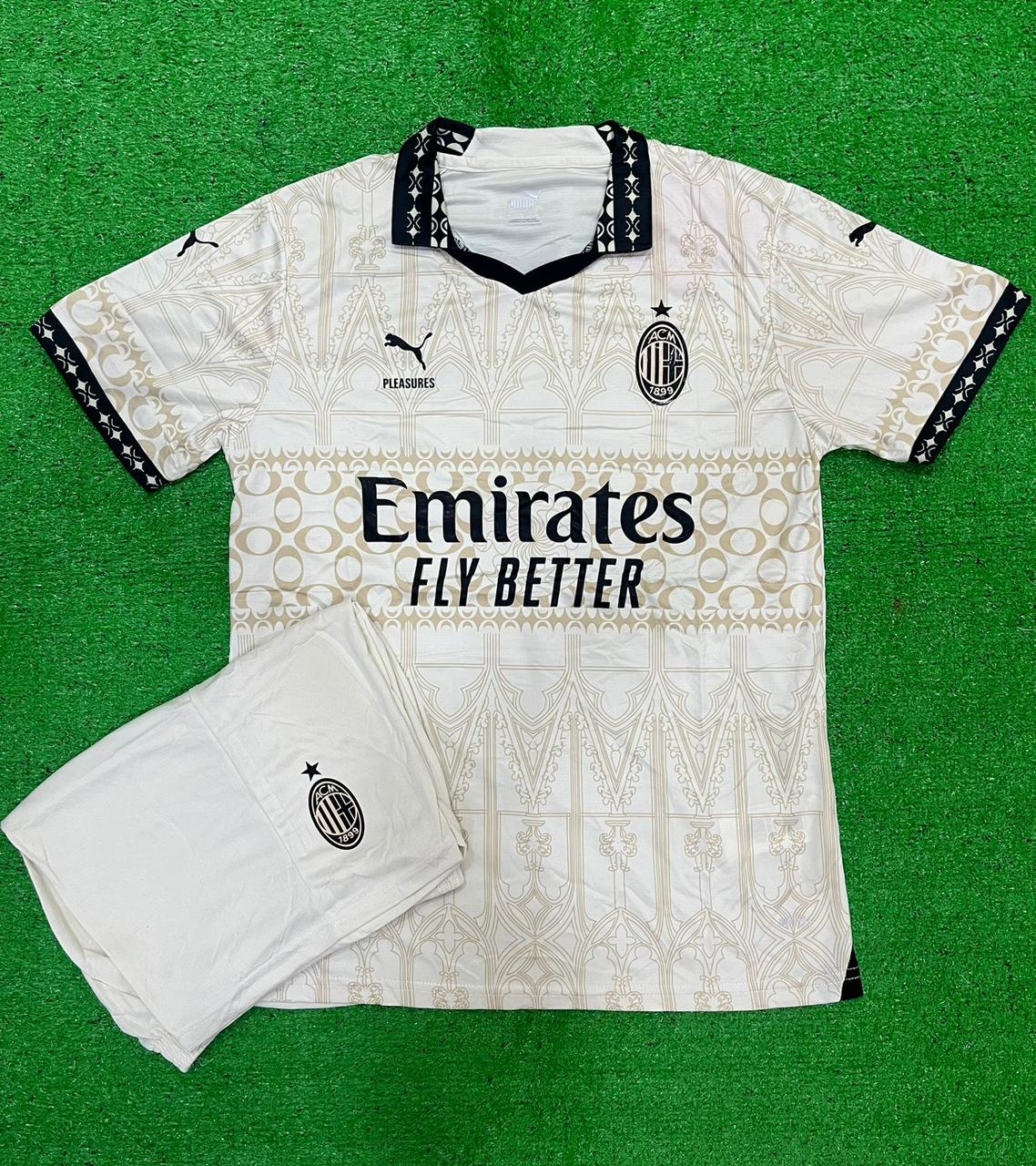 AC MILAN FAN VERSION WITH SHORTS